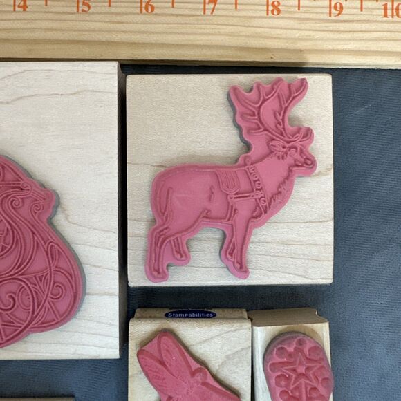 Stampabilities Wood Rubber Stamp Lot Christmas Holiday Santa Reindeer Train Tag - Picture 7 of 11
